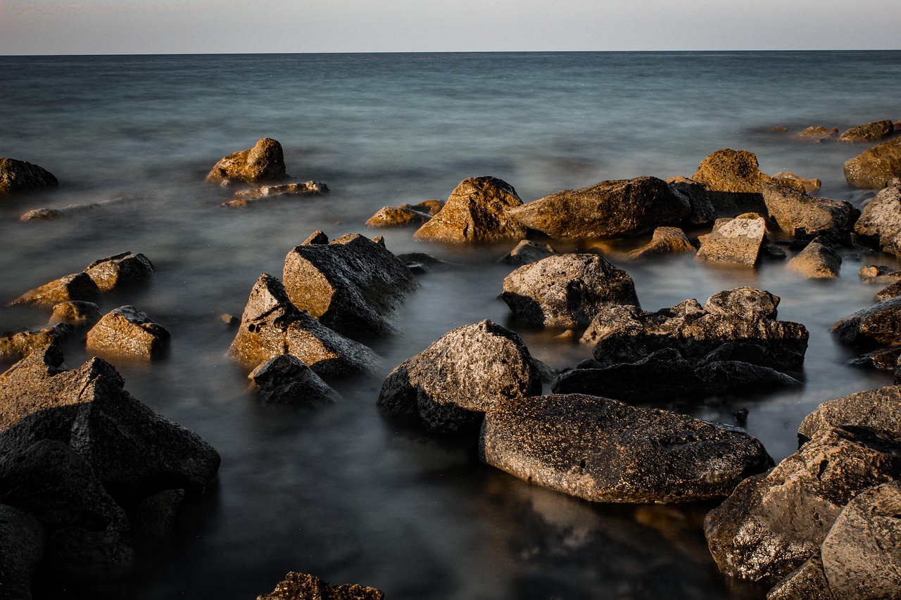 découvrez la sicile, une île enchanteresse pleine de paysages magnifiques, d'histoire riche et d'une culture vibrante.