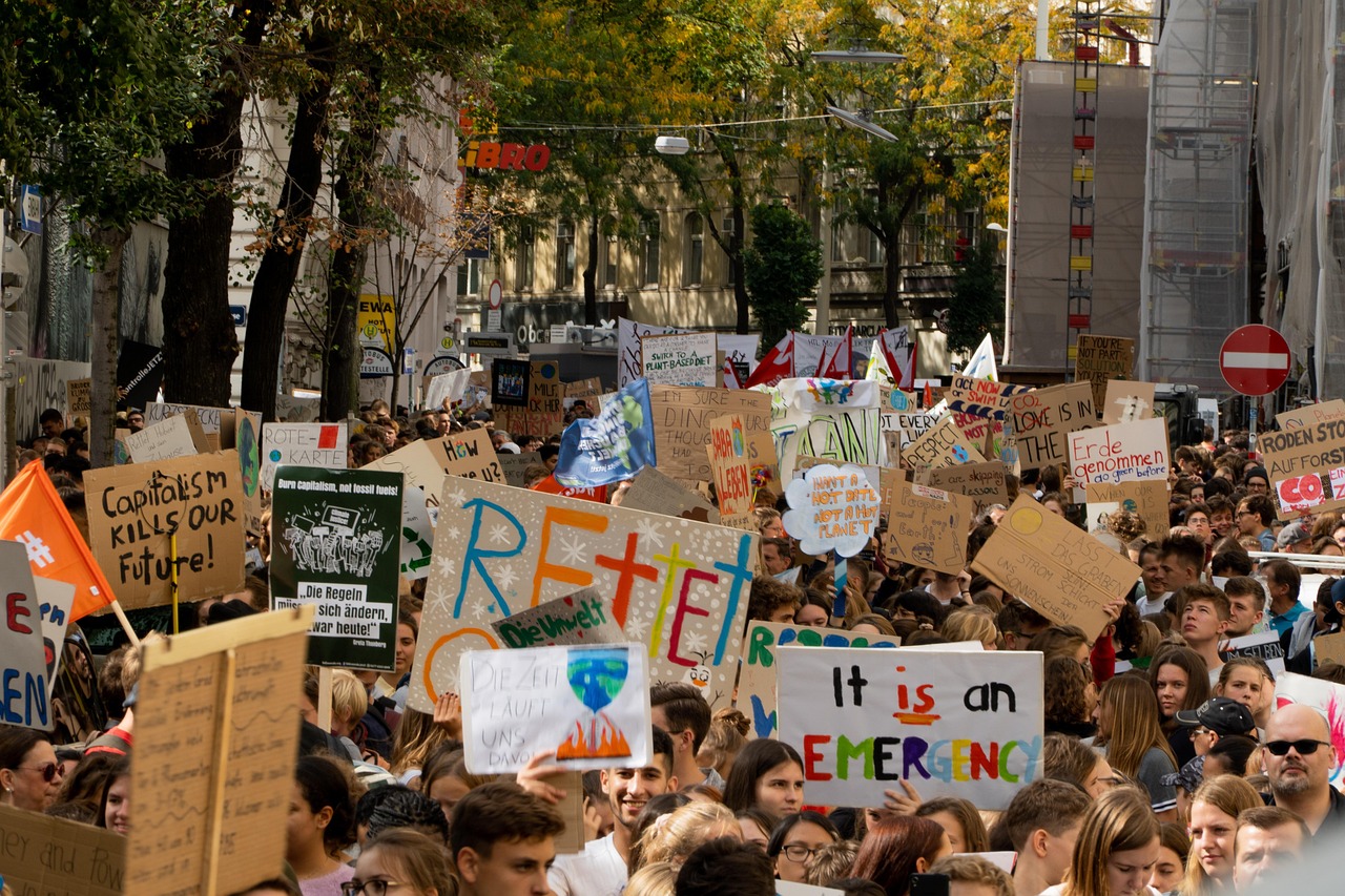 découvrez les dernières informations, analyses et actualités sur le climat mondial, ses enjeux, ses impacts et les solutions pour lutter contre le changement climatique.