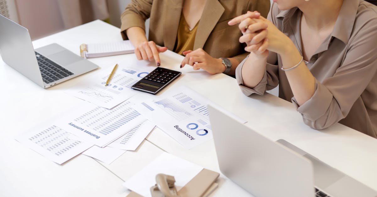Économie collaborative : comprendre les enjeux et les opportunités