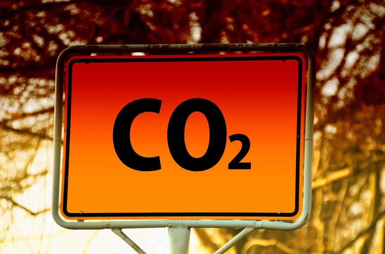 Le Stade Lavallois accélère sa transition écologique : label environnemental, bus nocturnes les soirs de match et réduction de l’empreinte carbone des supporters